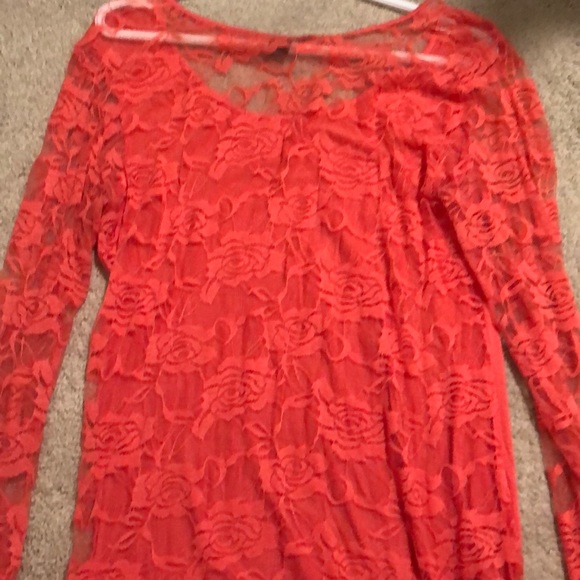 Lace pink top - Picture 5 of 5